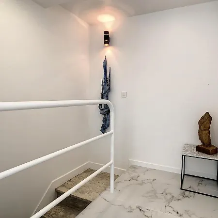 Apartment Ref 1769 - - Sea View Penthouse For Rent