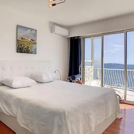 Ref 1769 - - Sea View Penthouse For Rent קאן