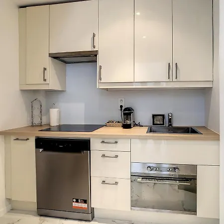 דירה Ref 1769 - - Sea View Penthouse For Rent